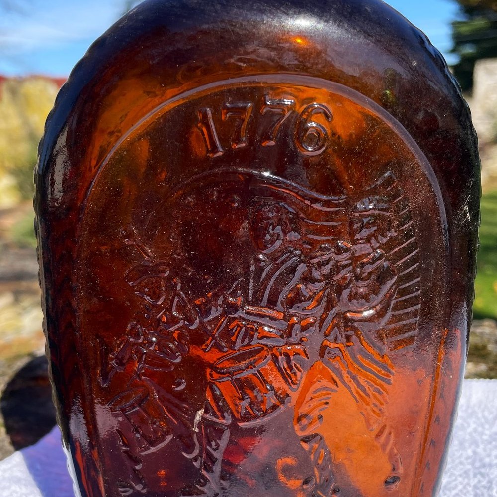 Vintage Log Cabin Syrup Amber Brown Glass Bottle Spirit Of 1776 Commemorative